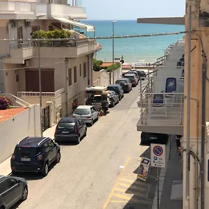 Il Mare A Due Passi , Marina di Ragusa Italia