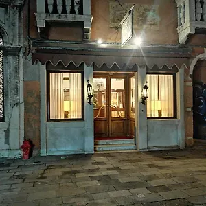 hotel-falier.hotelslidodijesolo.com/